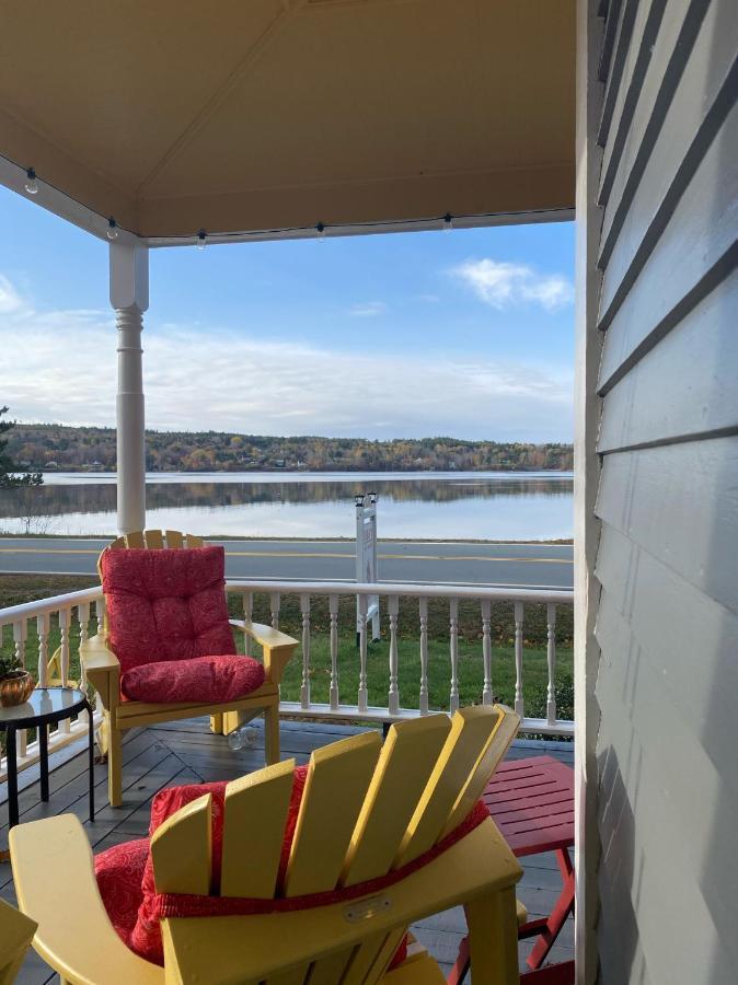 Toba'S Bed & Breakfast Lunenburg Εξωτερικό φωτογραφία
