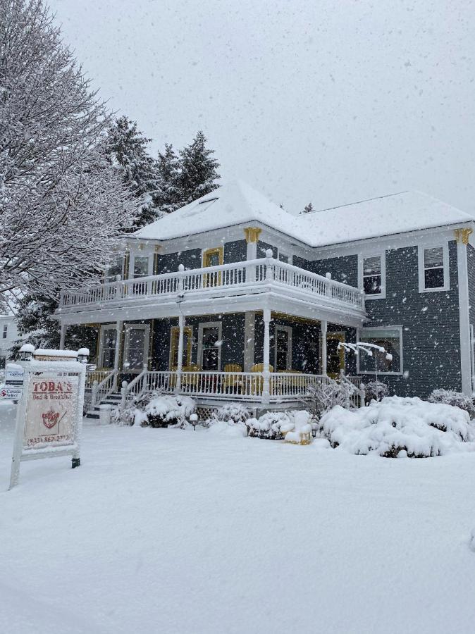 Toba'S Bed & Breakfast Lunenburg Εξωτερικό φωτογραφία