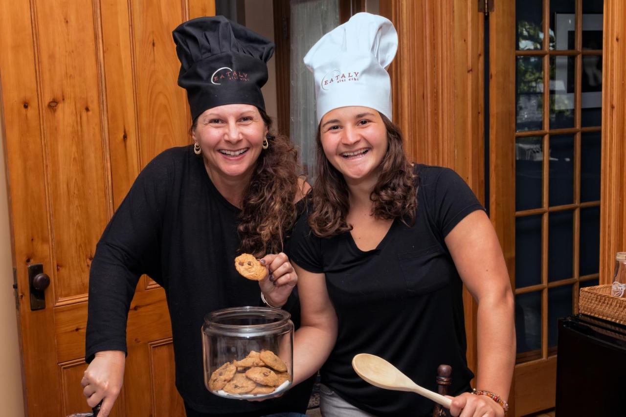 Toba'S Bed & Breakfast Lunenburg Εξωτερικό φωτογραφία