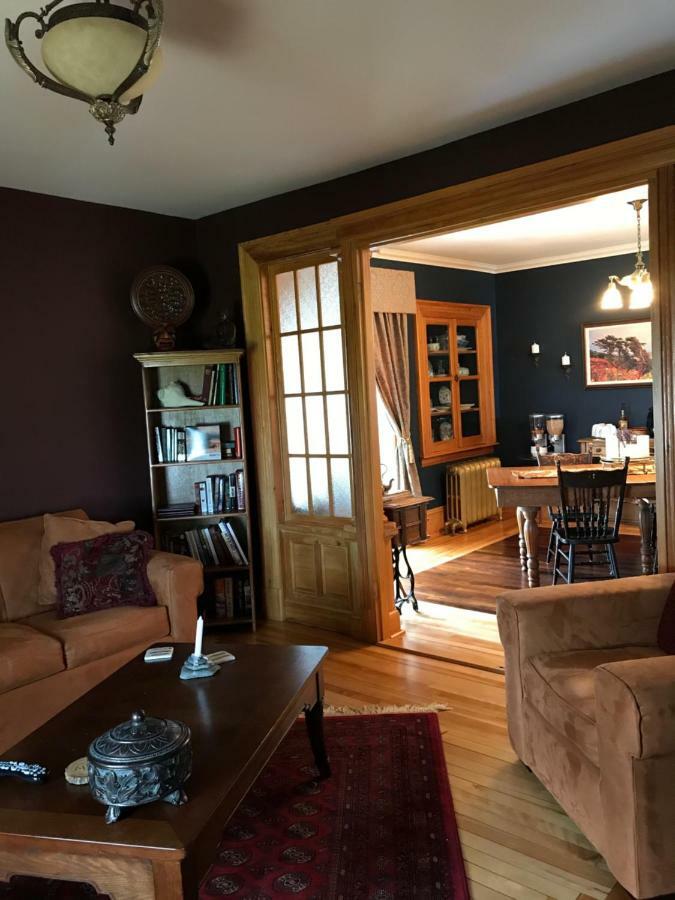 Toba'S Bed & Breakfast Lunenburg Εξωτερικό φωτογραφία